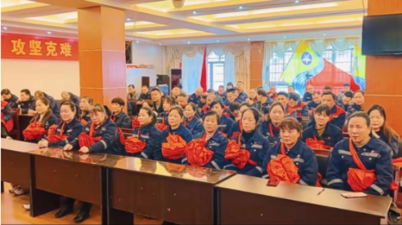 婁底五江實(shí)業(yè)表彰“三八紅旗手” 婁底五江實(shí)業(yè)表彰“三八紅旗手”