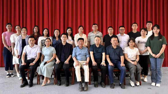 集團(tuán)舉辦第一期通訊員培訓(xùn)班 集團(tuán)舉辦第一期通訊員培訓(xùn)班